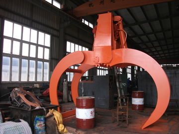 La Chine Grippages de Grane de plate-forme électro/grippage hydrauliques de bois de construction pour des rondins et la grande capacité en bois fournisseur